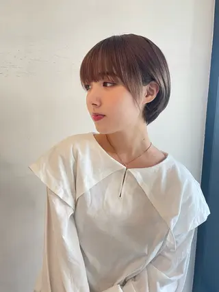 ショート 米澤 由衣のヘアスタイル