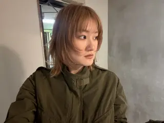 ミディアム カラー 中野 こころのヘアスタイル