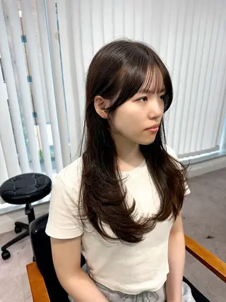 ロング カラー パーマ ヘアアレンジ メンズ キッズ レイヤーカット 🌿透け感カラーのヘアスタイル