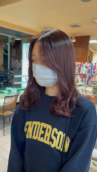 セミロング カラー ヘアアレンジ インナー×縮毛矯正 ピンクカラー澤井里菜のヘアスタイル