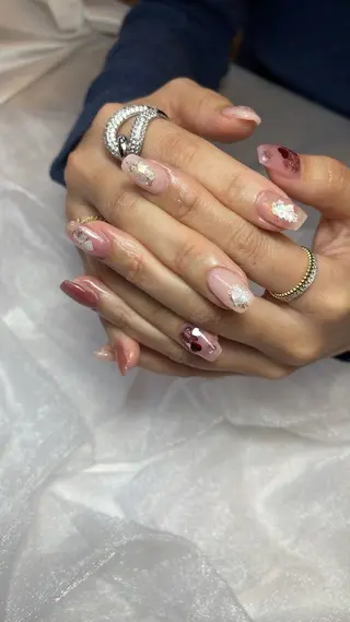 ネイル Ortus (ｵﾙﾄｩｽ)のネイルデザイン