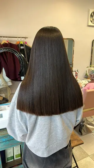 ロング Yuko ．のヘアスタイル