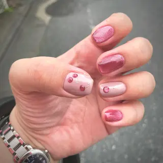 ネイル mogunail &blowのネイルデザイン