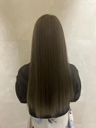 ロング カラー 5月予約解放しまし たイルミナ公認荒井のヘアスタイル
