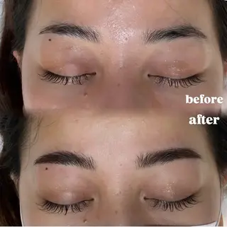 アイブロウ 佐藤 紗奈のヘアスタイル