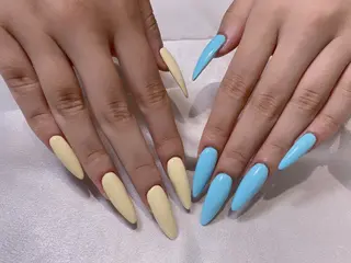 ネイル 長さ出し専門店 RIRIのネイルデザイン