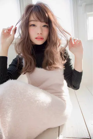 ロング 本島 大生のヘアスタイル