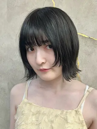 ショート カラー パーマ ヘアアレンジ ボブ｜韓国｜美髪矯正 ｜amika🌙のヘアスタイル