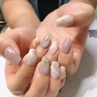 ネイル ガレンドウ 白澤 愛子のネイルデザイン