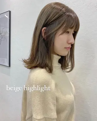 ミディアム カラー オリーブ/アッシュ やわらか透明感カラーのヘアスタイル