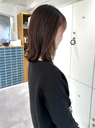 ミディアム カラー 水田 成美のヘアスタイル