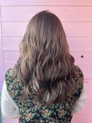 ロング カラー 初ブリーチOK✨ ハイトーン稲吉菜々美のヘアスタイル