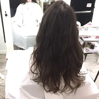 ロング 信原 獎人のヘアスタイル