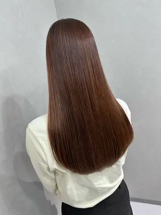 ロング Luana 照沼翔太のヘアスタイル