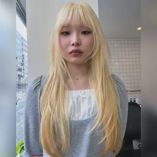 ロング カラー ムード造るハイトーン ケアブリーチ/ユウキのヘアスタイル