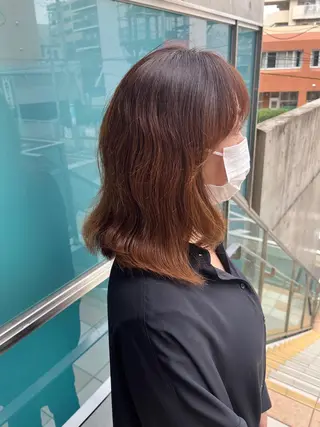 セミロング カラー パーマ ヘアアレンジ メンズ キッズ ネイル マツエク・マツパ アイブロウ 久木原 ゆりのヘアスタイル