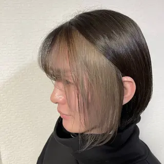 ショート カラー ｼﾉｻﾞｷ ｷﾅのヘアスタイル