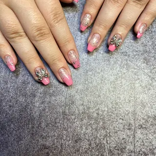 ネイル moni nailのネイルデザイン