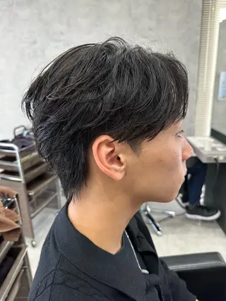 ショート パーマ メンズ ユウ🪄 パーマ指名No1のヘアスタイル