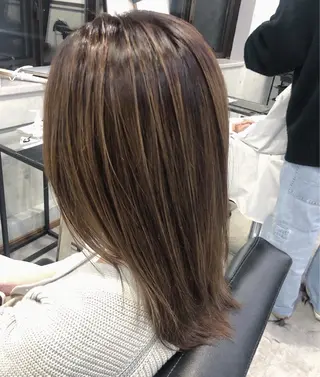 セミロング REVE美容室 REVEマツエクのヘアスタイル