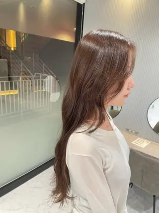 ロング カラー RAF Sakuraのヘアスタイル