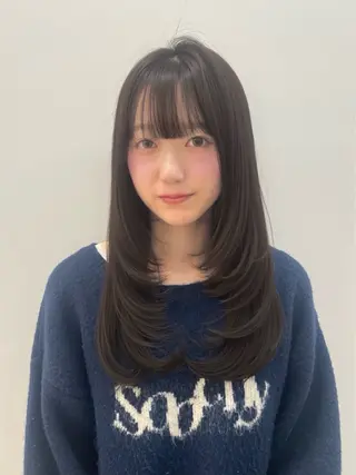 ロング 🦋顔周りカット/レ イヤー/ユリ🦋のヘアスタイル