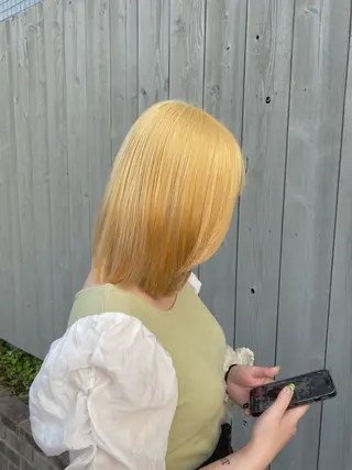 ショート カラー Ludwig AIRIのヘアスタイル