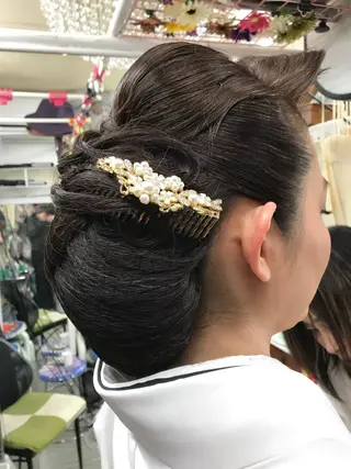 ヘアアレンジ 上辻 博司のヘアスタイル