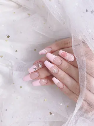 ネイル ジョリ kasumi🌹💅のネイルデザイン