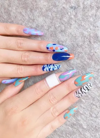 ネイル R salonのネイルデザイン