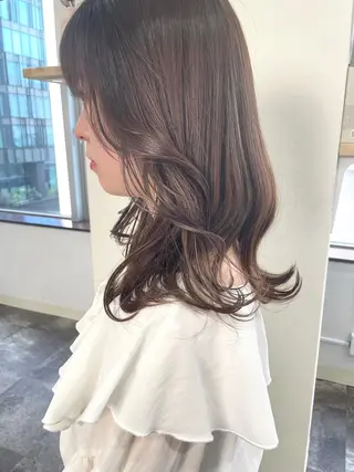 カラー ayaka 縮毛矯正レイヤーのヘアスタイル