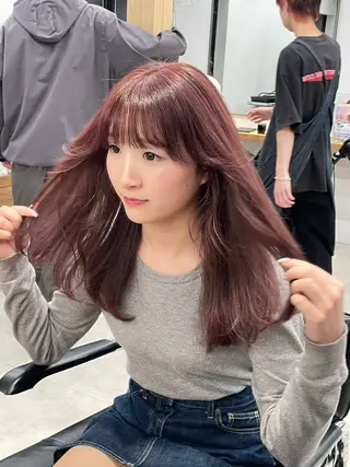 ミディアム 盛れる透明感カラー・ momokaのヘアスタイル