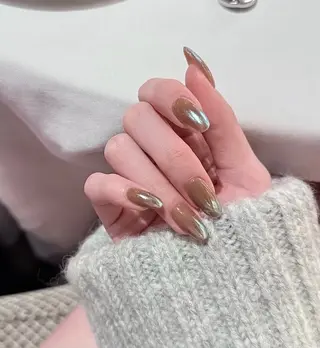 ネイル 高木 維麗絲のネイルデザイン