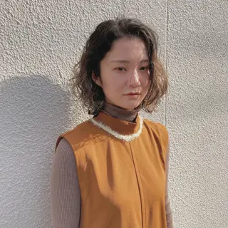 ミディアム パーマ vahan✂︎ 小林未果🕊のヘアスタイル