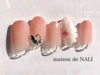 ネイル maison de NALIのネイルデザイン