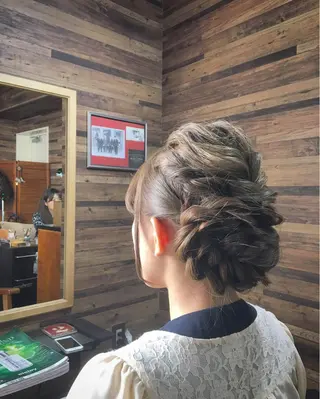 ロング ヘアアレンジ 川名 充✂️のヘアスタイル