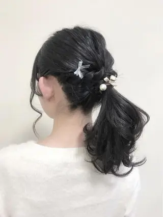 セミロング ヘアアレンジ 沢田 瞳のヘアスタイル