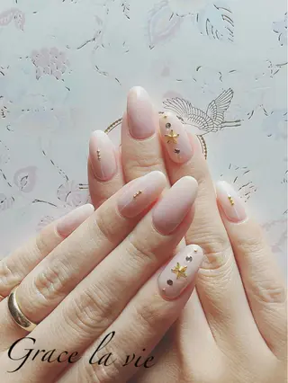 ネイル Greace  la vieのネイルデザイン