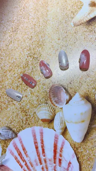 カラー ネイル Moonstone Salonのネイルデザイン