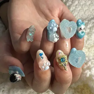 ネイル 新山 聖のネイルデザイン