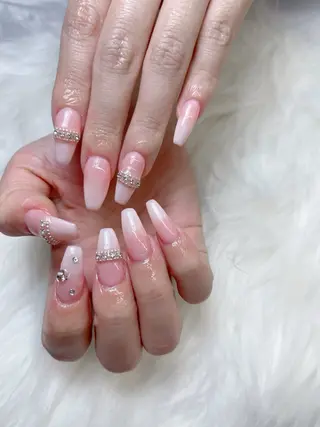 ネイル LuCie Nailのネイルデザイン