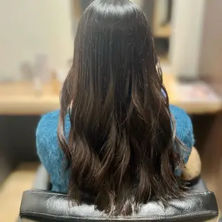 ロング カラー モデル募集中🌼 岩下陽万里のヘアスタイル