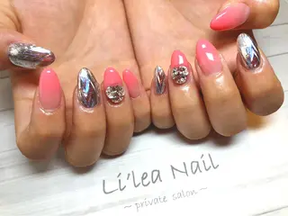 ネイル Li'leaNail AINAのネイルデザイン