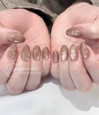 ネイル 𝗮𝗶𝗿𝗶 🌙のネイルデザイン