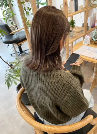 ミディアム カラー SORA.所属・由良 龍也のヘアスタイル