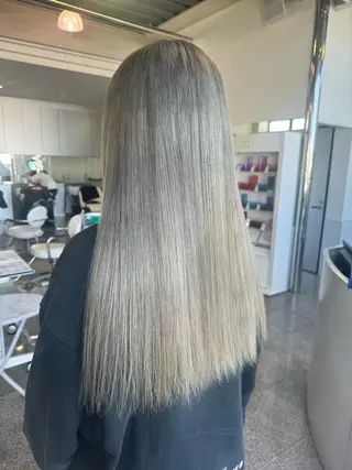 ロング カラー 🫧ヒシダアキ taboo.i🫧のヘアスタイル