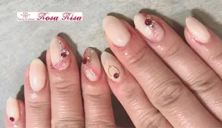 ミディアム ネイル ネイルスタジオ シェイクユアハンズのネイルデザイン