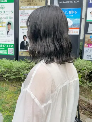 セミロング デザインカラー/ボブ ブリーチカラー/ユリのヘアスタイル
