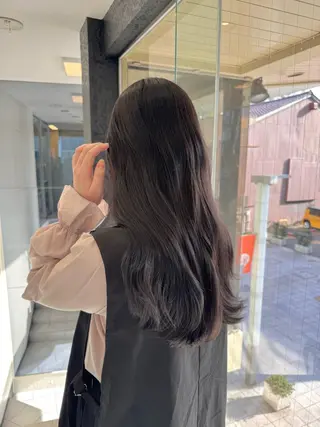 セミロング カラー KOHNO ナチュラルデザインのヘアスタイル