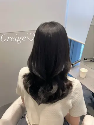 セミロング カラー ヘアアレンジ 🩷韓国ヘア/ヨシン モリ🩷Maikaのヘアスタイル